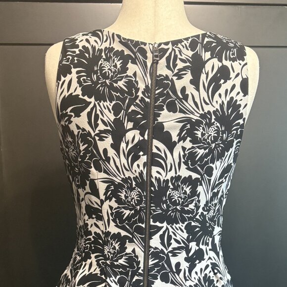 Vince Camuto Black / White Fit & Flare & BCBG Blue Dress Size 10 Shift Bundle - Picture 5 of 14